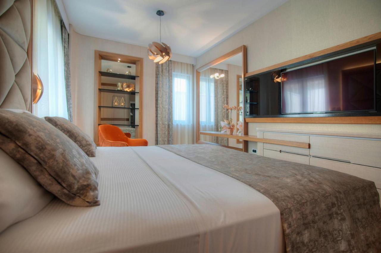 Salute Villa Budva